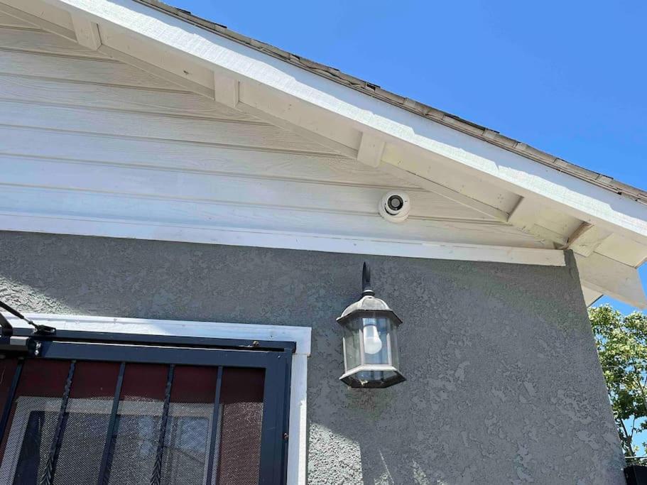 Charming Casita All Too Yourself Near Midtown Apartment Сакраменто Екстериор снимка