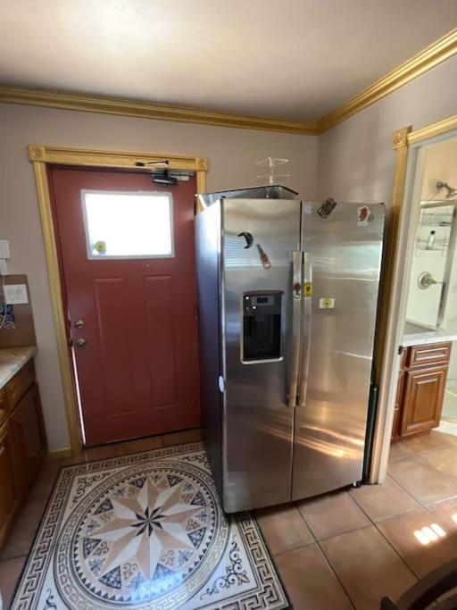 Charming Casita All Too Yourself Near Midtown Apartment Сакраменто Екстериор снимка